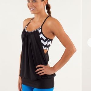 Lululemon No Limits Tank
Black / Arrow Chevron White Black